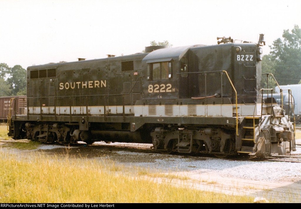 SOU 8222